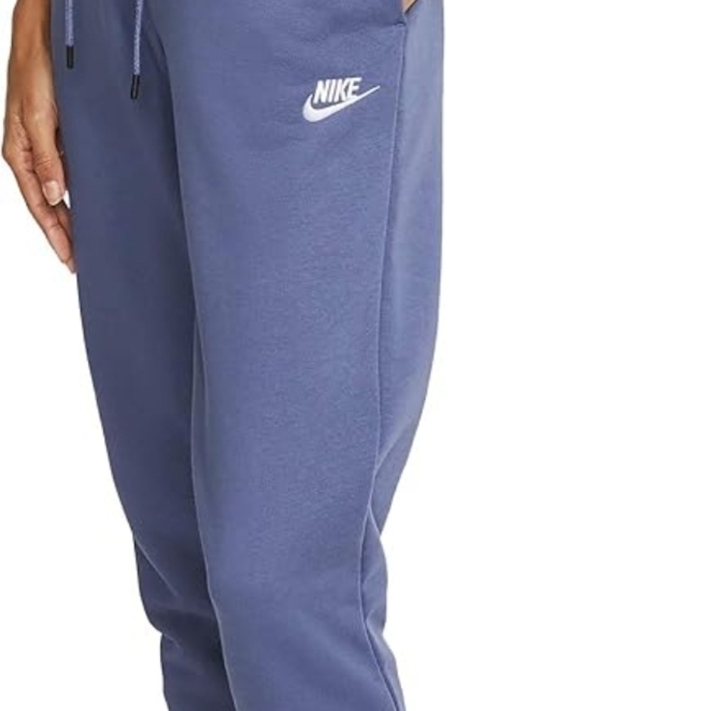 Nike Women's Blue Top